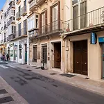 Plaza De La Merced, Alamos 40